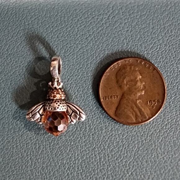 Vintage Sterling Silver Queen Bee Rhinestone Charm Pendant - Picture 4 of 8